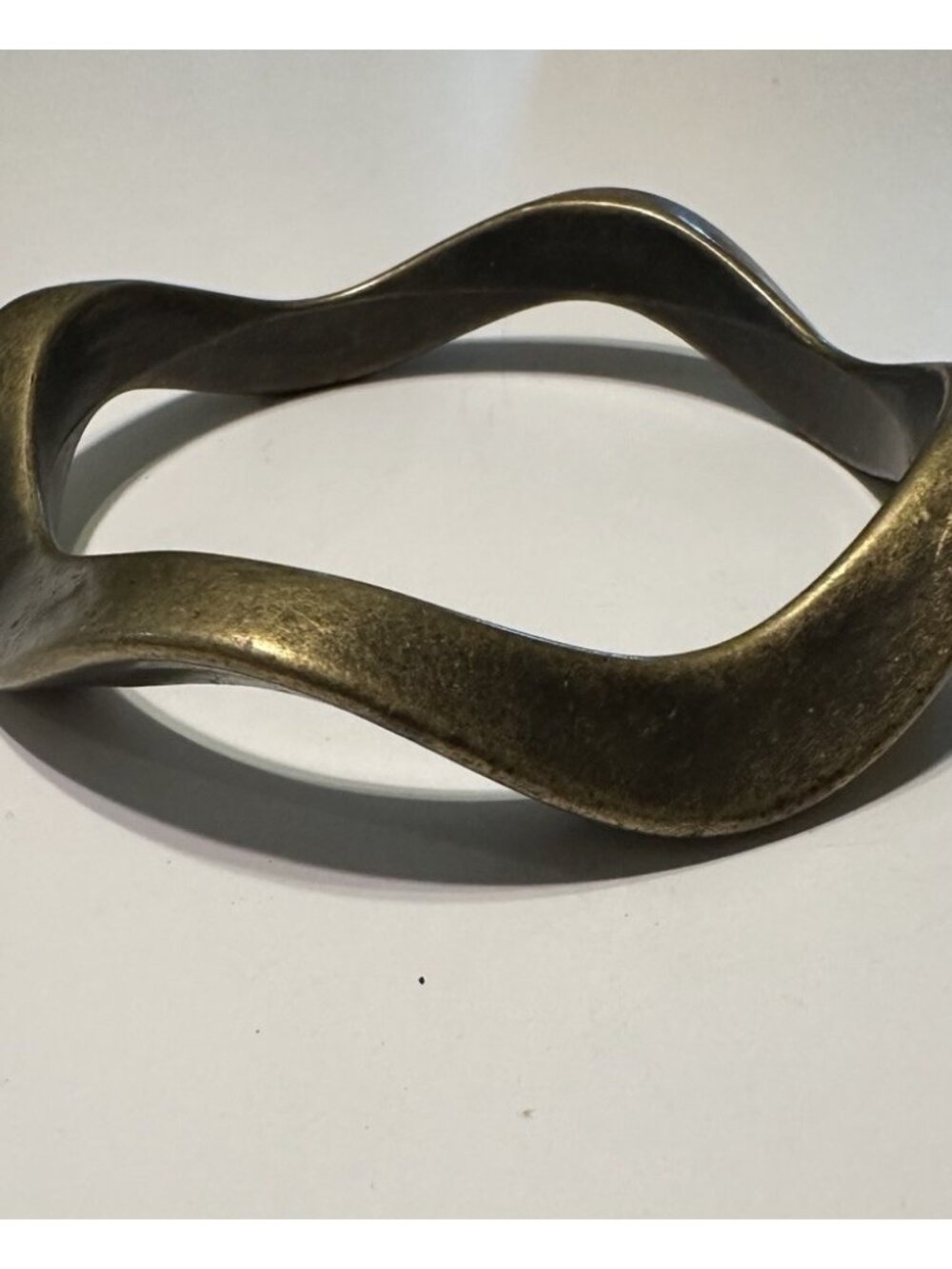 Brass Gold Tone  Wavy Bangle Bracelet Boho Glamor Art Retro - Picture 2 of 5